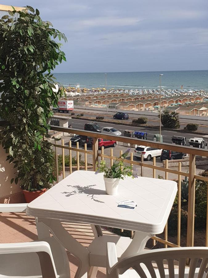 לידו די אוסטיה Il Mare Di Roma Apartment מראה חיצוני תמונה